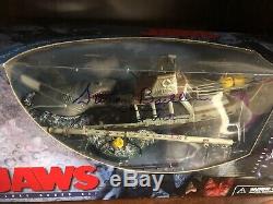 20O1 McFARLANE TOYS SPAWN MOVIE MANIACS 4 JAWS DELUXE BOXED SET NIB Autographed