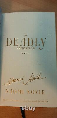A Deadly Education Naomi Novik SIGNED Owlcrate Deluxe Ltd Edition & Pin NEW