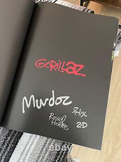 Gorillaz Almanac SUPER DELUXE 1/200 with Jamie Hewlett Signed Art Card + More