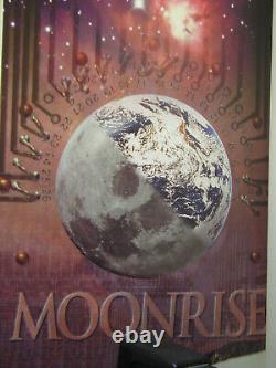 1er, signé par 2 (auteur, introduction), Grand Tour 5 Moonrise par Ben Bova, Easton Press