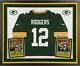 Aaron Rodgers Green Bay Packers Deluxe Encadré Autographié Nike Green Game Jersey
