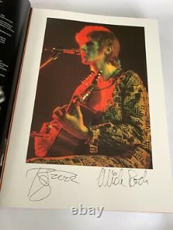 David Bowie Signed Moonage Daydream Deluxe Mick Rock Genesis Publications Livre