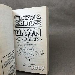 Dawn By Octavia E. Butler (signé, Première Édition Papier)