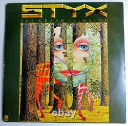 Dennis DeYoung a signé la couverture d'album autographiée Styx Grand Illusion BAS BB59510