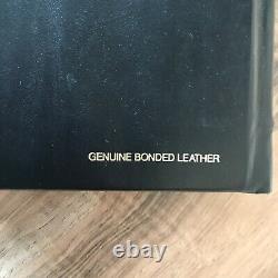Douglas Adams 1987 Plus Que Complet Hitchhiker's Guide Leather Longmeadow Pres