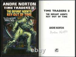Grand Maître André Norton Signé Autographé Opérateurs De Temps II Hc 1st Ed/1st Rare