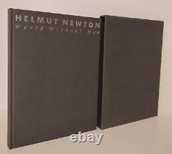 HELMUT NEWTON MONDE SANS HOMMES Édition de luxe sous coffret SIGNÉE 1ère édition 1984