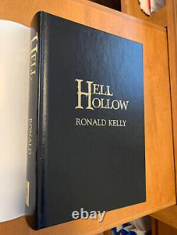 Hell Hollow De Ronald Kelly, Signé, Deluxe, P De 26 Lettered, Traycase, Lmtd
