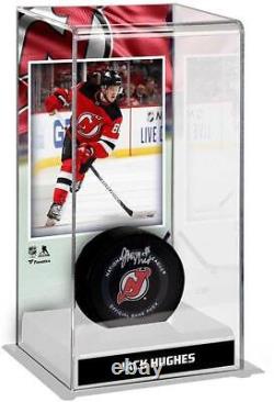 Jack Hughes New Jersey Devils Signé Official Puck & DLX Tall Hockey Puck Case