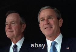 Le Président Signé George W Bush41 Portrait De Mon Père Deluxe Still Seeled