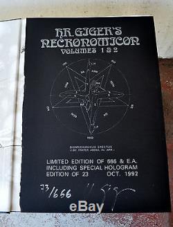 Necronomicon 1 & 2 H R Giger Deluxe En Cuir Le1 / 666 Signé Litho Qliphoth Rare