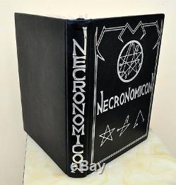 Necronomicon Deluxe Signed Première Édition Qliphoth Grimoire Kenneth Grant Rare