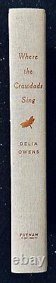 Où chantent les écrevisses Édition de luxe par Delia Owens (Signé sur la page de titre)