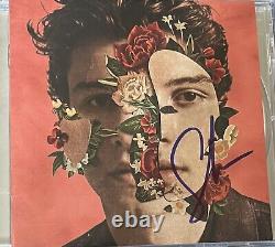 Shawn Mendes a signé un CD autographié Version Deluxe