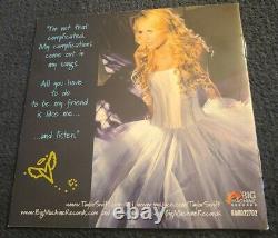 Taylor Swift Signée Taylor Swift CD Couverture De Deluxe Notre Chanson Psa / Adn Auth Ah48827